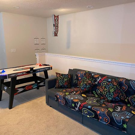 Amazing 5 Bedrooms Home With Pool/Bbq Near Disney คิสซิมมี ภายนอก รูปภาพ