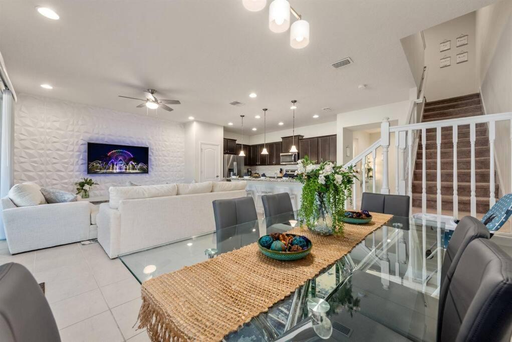 Amazing 5 Bedrooms Home With Pool/Bbq Near Disney คิสซิมมี ภายนอก รูปภาพ