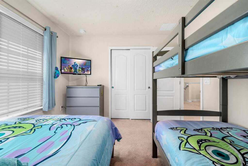 Amazing 5 Bedrooms Home With Pool/Bbq Near Disney คิสซิมมี ภายนอก รูปภาพ